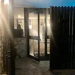 Dolce Πανσιόν Carini